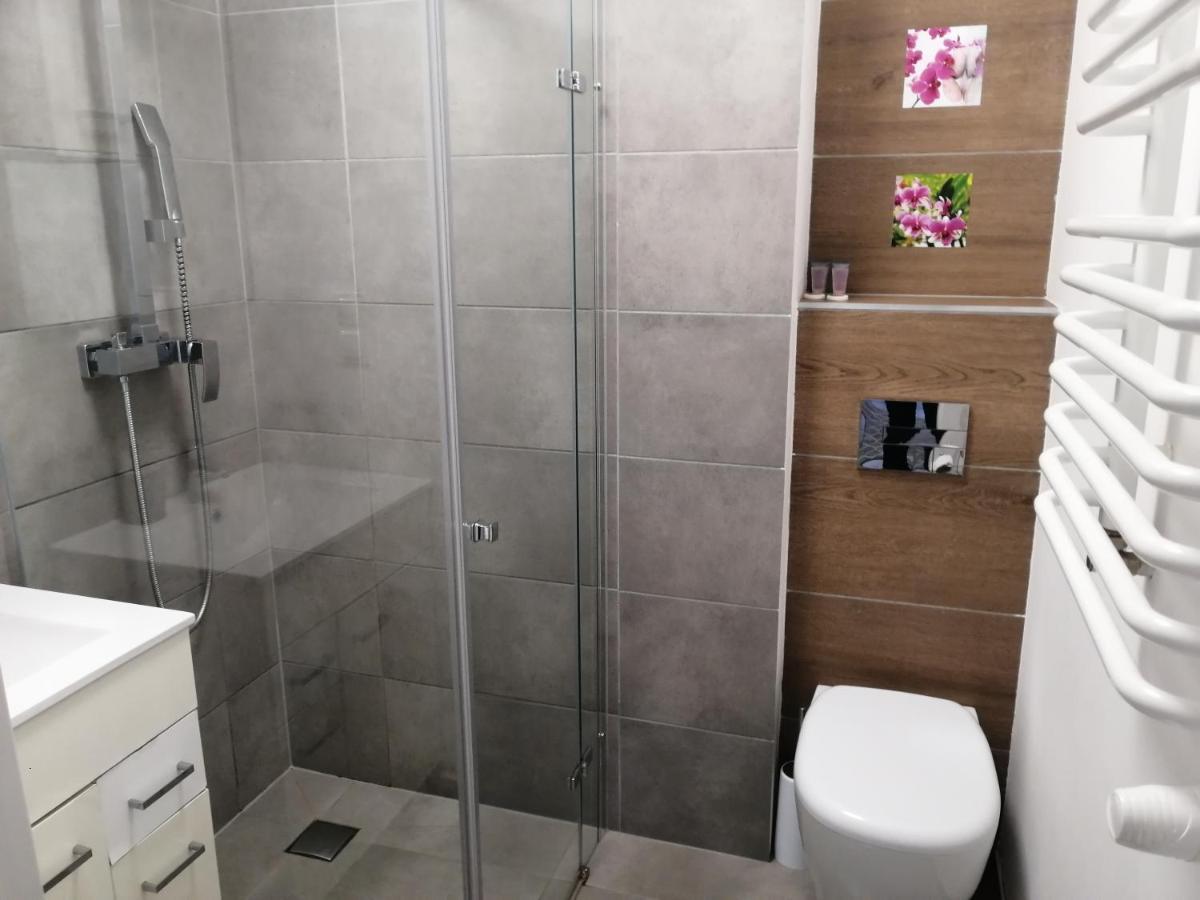 Pokoje - Studio Gliwice I Przy Onkologii Екстер'єр фото