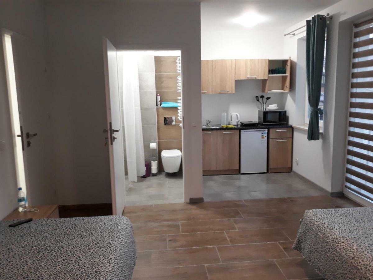 Pokoje - Studio Gliwice I Przy Onkologii Екстер'єр фото